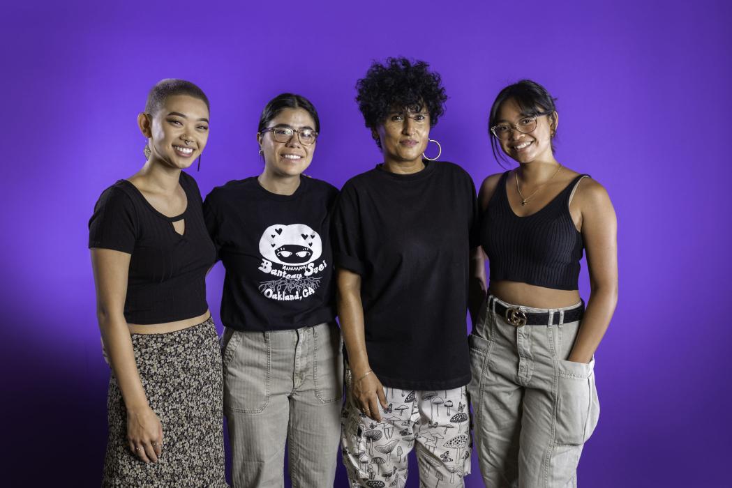 A group photo of the Shared Learning Collaborative team for Oakland. 